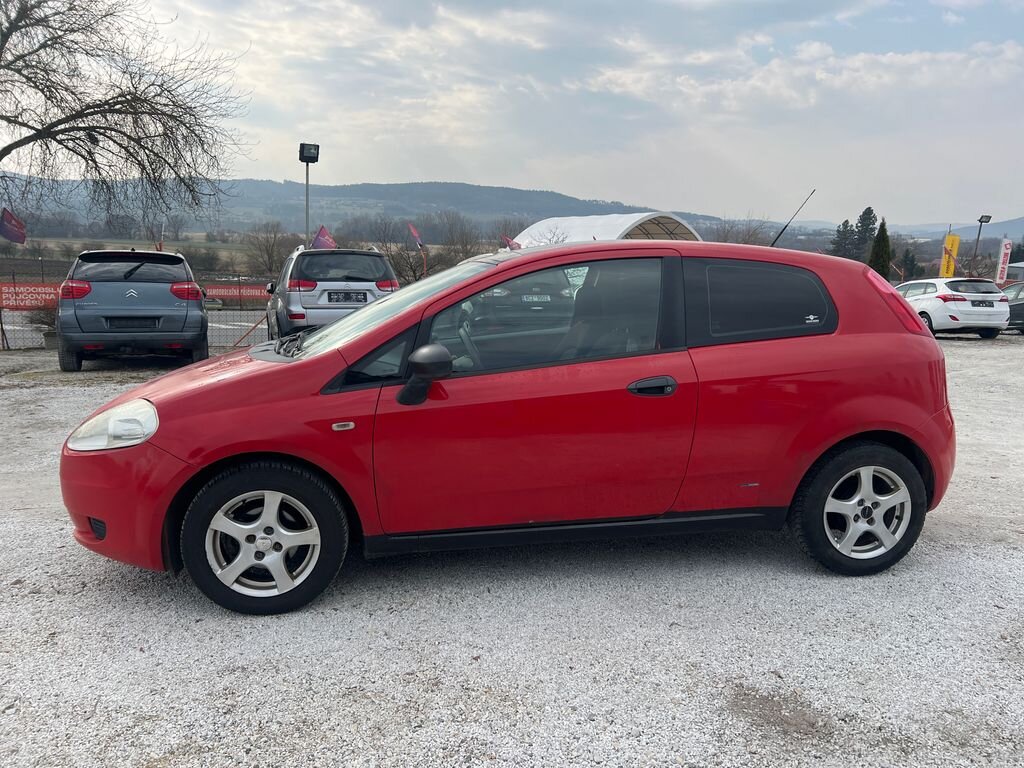 Fiat Grande Punto Kombi 1,2 l 48 kw