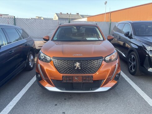 Peugeot 2008 SUV / Terénní 1,5 l 81 kw