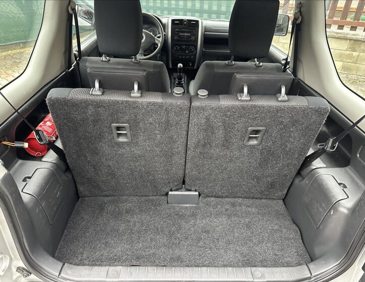 Suzuki Jimny 5