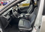 Toyota RAV4 SUV 2,5 l 131 kw