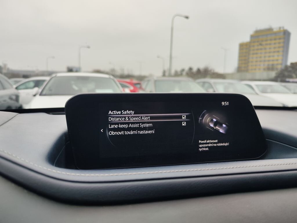 Mazda CX-30 SUV 2,0 l 90 kw