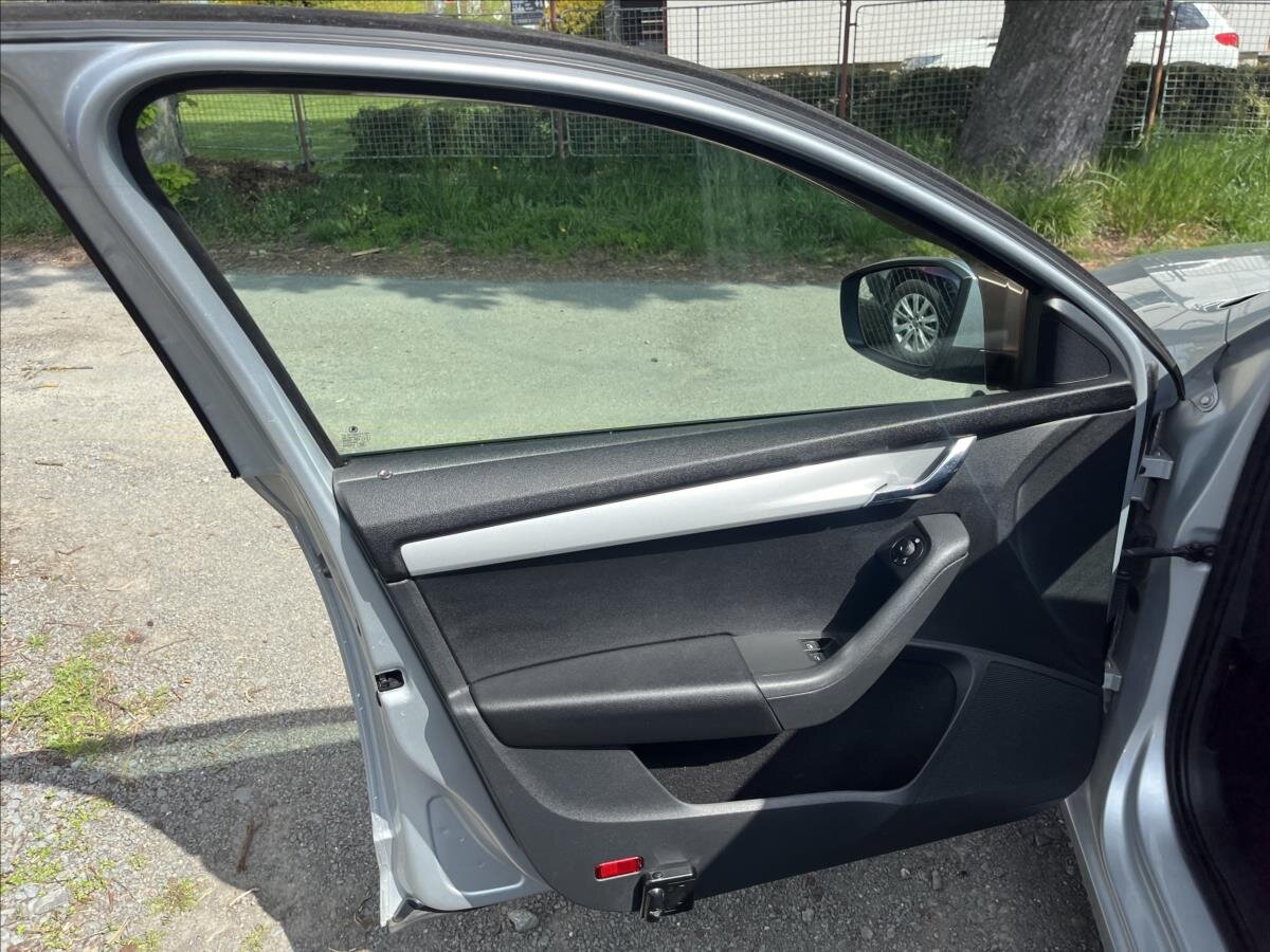 Škoda Octavia Kombi 1,6 l 77 kw