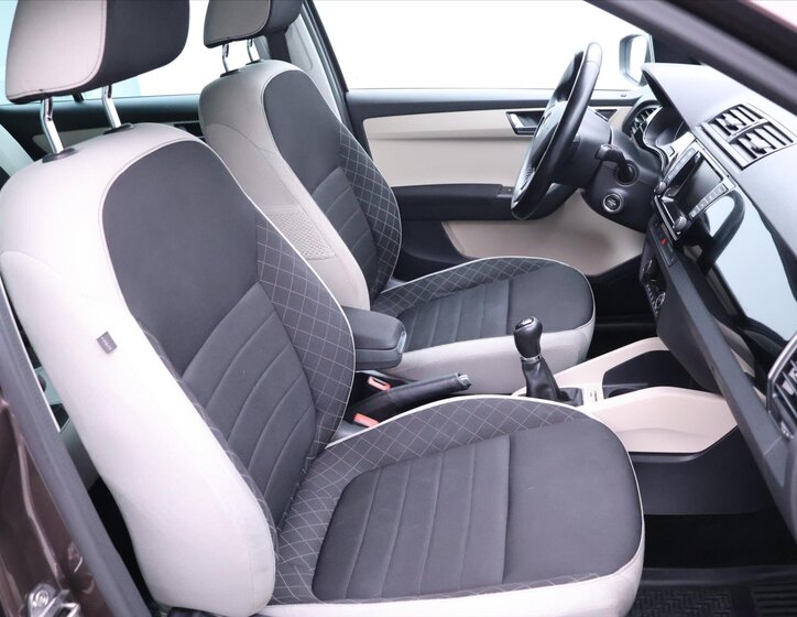 Škoda Fabia Kombi 1,4 l 77 kw