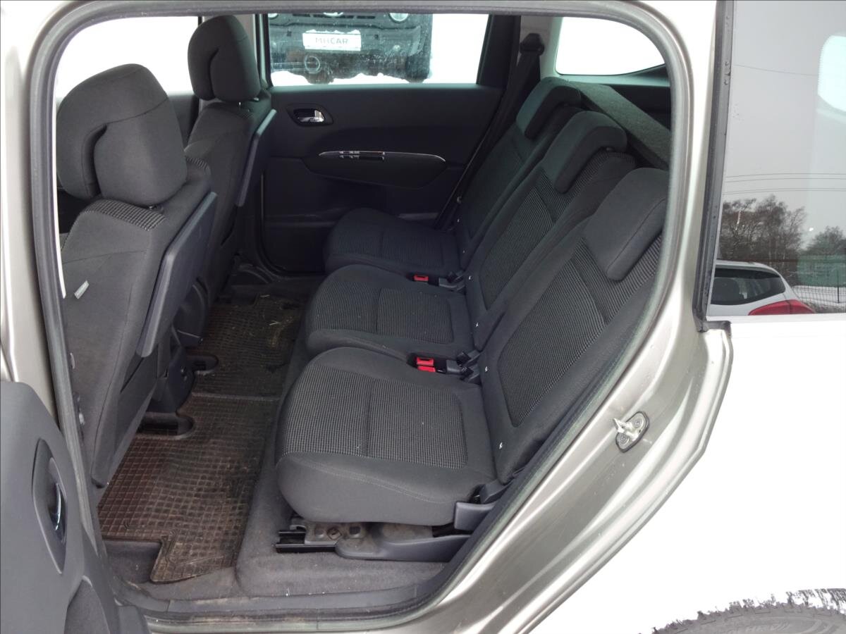 Peugeot 5008 MPV 1,6 l 115 kw