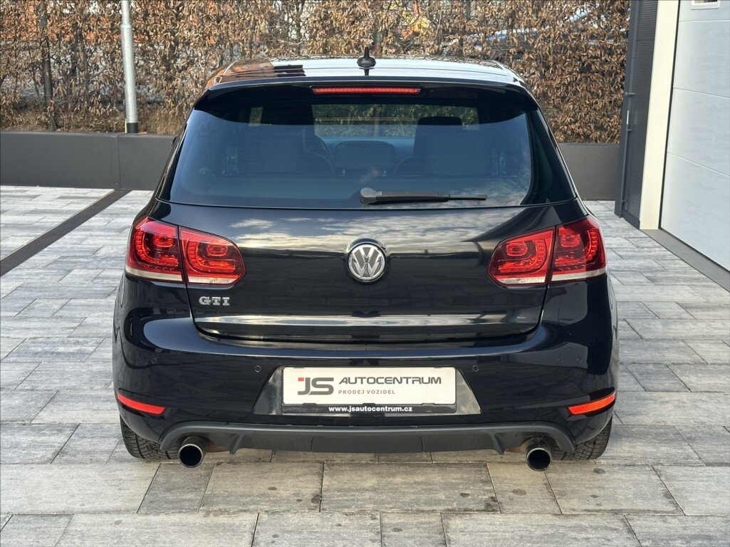 Volkswagen Golf Hatchback 2,0 l 155 kw