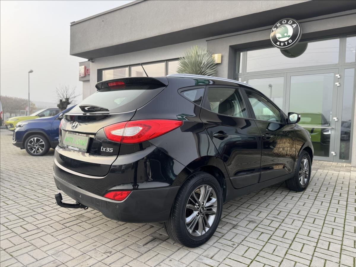 Hyundai ix35 SUV / Terénní 1,6 l 99 kw