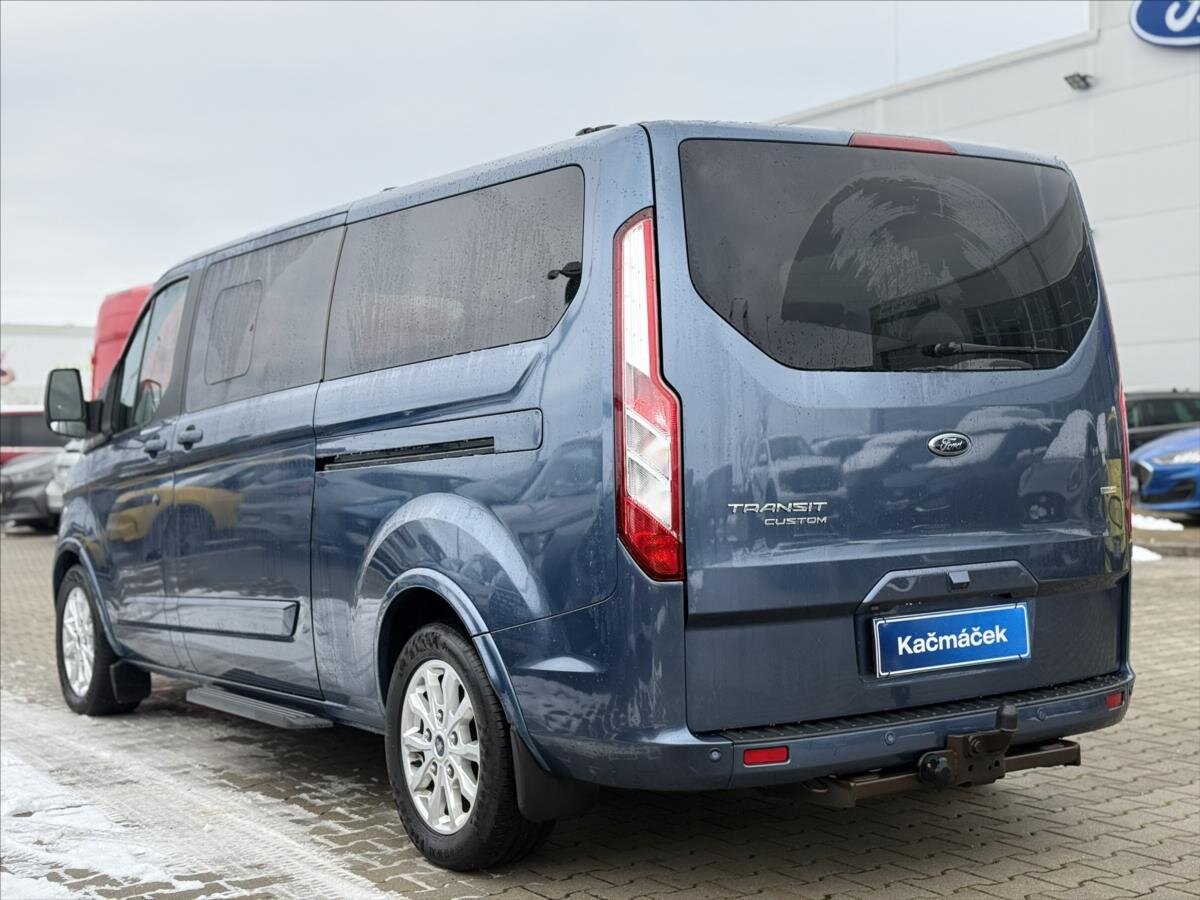 Ford Tourneo Custom