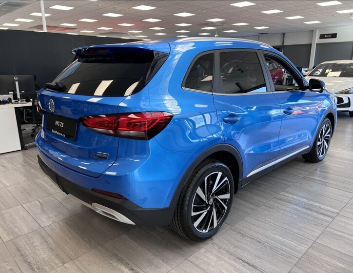 MG ZS SUV / Terénní 1,5 l 145 kw