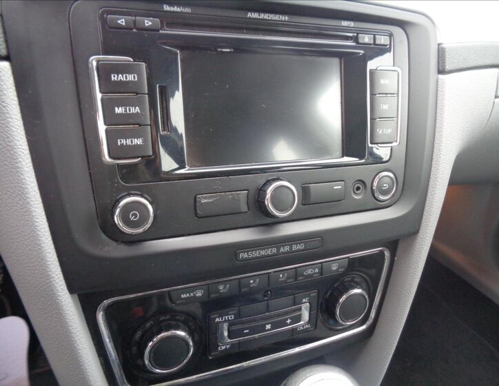 Škoda Superb Kombi 1,6 l 77 kw