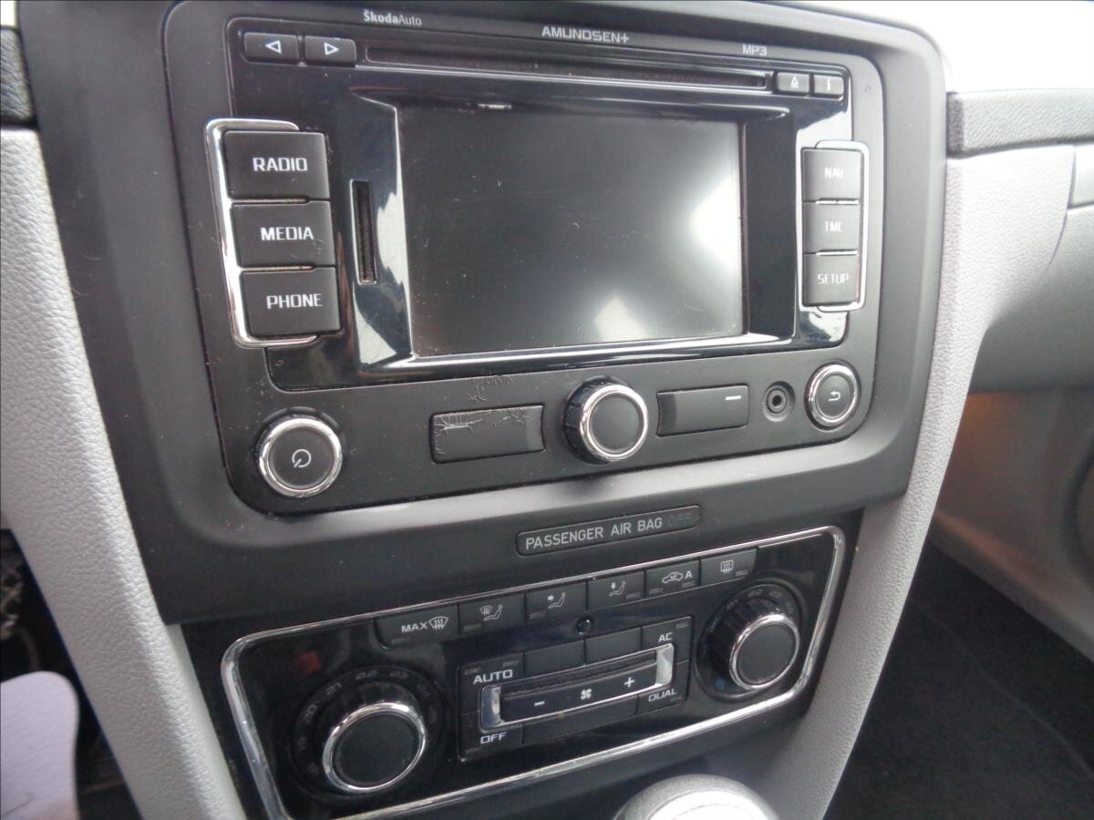 Škoda Superb Kombi 1,6 l 77 kw