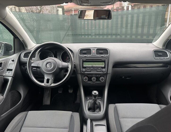 Volkswagen Golf Hatchback 1,6 l 75 kw