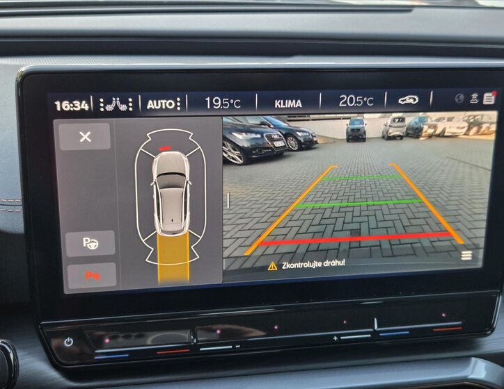 Cupra Formentor SUV / Terénní 1,5 l 110 kw