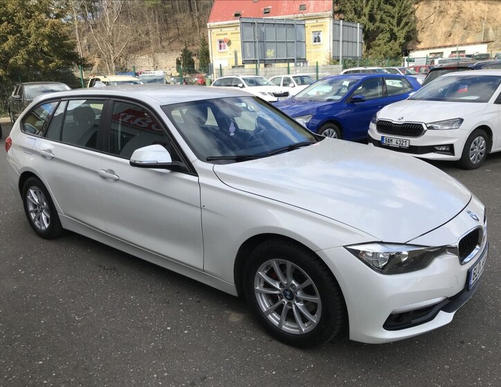 BMW Řada 3 Kombi 2,0 l 110 kw