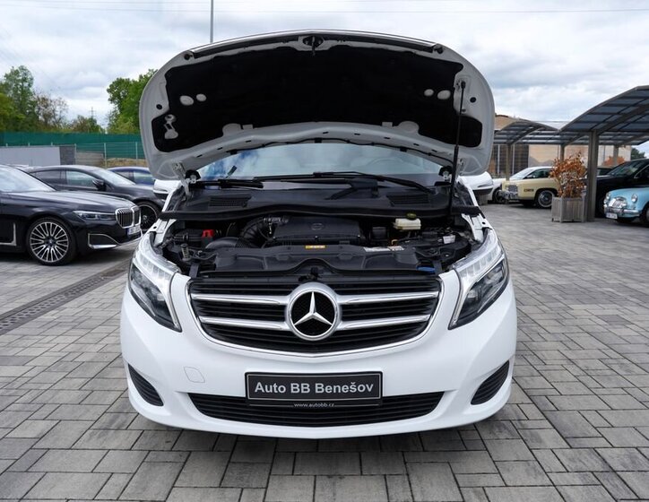 Mercedes-Benz Třídy V MPV 2,1 l 140 kw