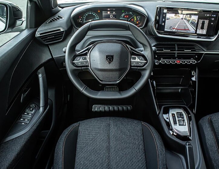 Peugeot 2008 SUV / Terénní 1,2 l 81 kw