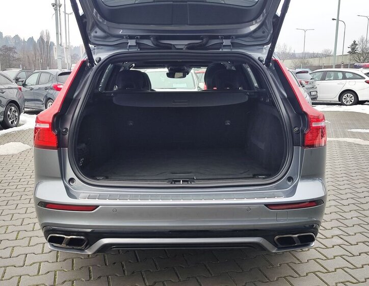 Volvo V60 Kombi 2,0 l 240 kw