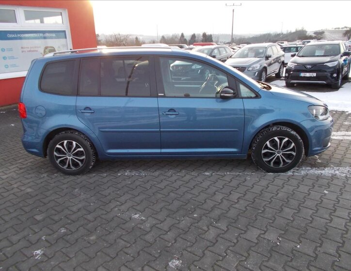 Volkswagen Touran MPV 1,6 l 77 kw