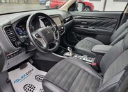 Mitsubishi Outlander 9