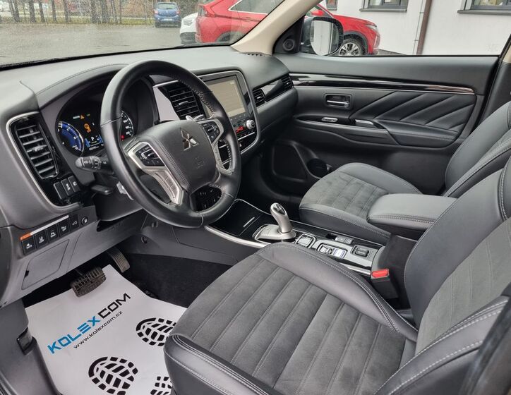 Mitsubishi Outlander 9