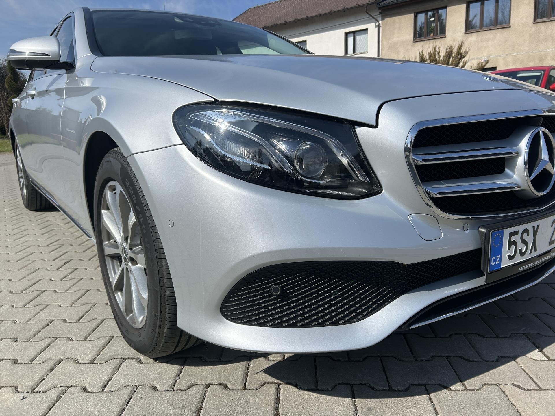 Mercedes-Benz Třídy E Sedan / Limuzína 3,0 l 190 kw