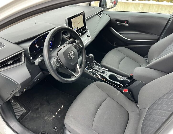 Toyota Corolla Sedan 1,5 l 92 kw