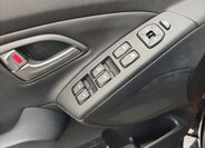 Hyundai ix35 10