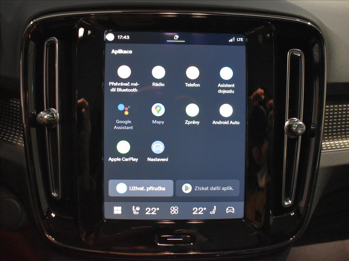 Volvo EC40 SUV 0,0 185 kw