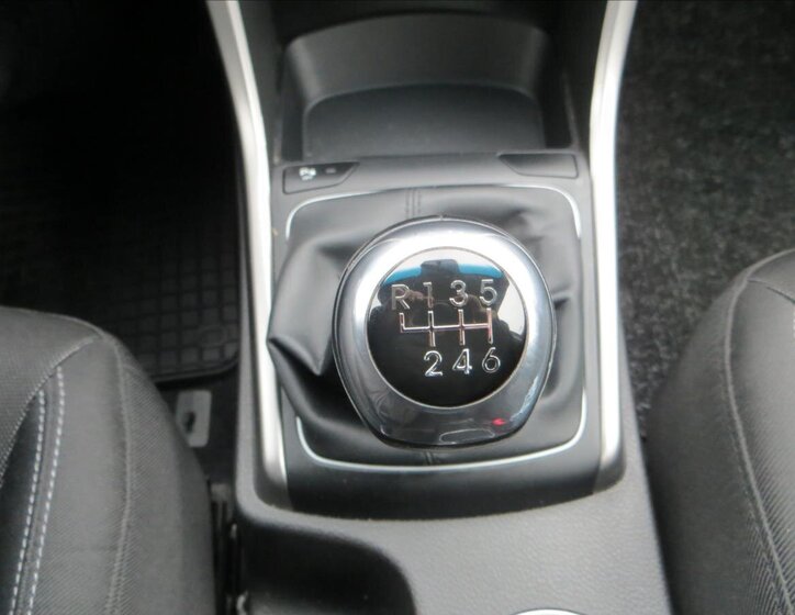 Hyundai i30 Kombi 1,6 l 99 kw