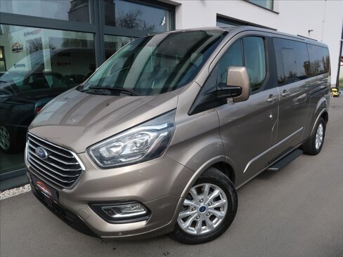 Ford Tourneo Custom MPV 2,0 l 96 kw