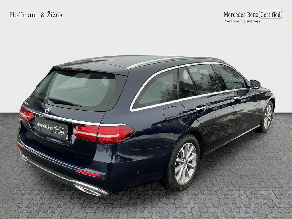 Mercedes-Benz Třídy E Kombi 2,0 l 143 kw