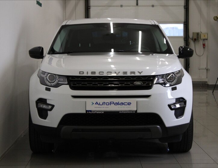 Land Rover Discovery Sport SUV 2,0 l 110 kw