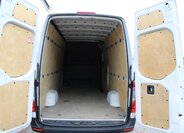 Mercedes-Benz Sprinter 7