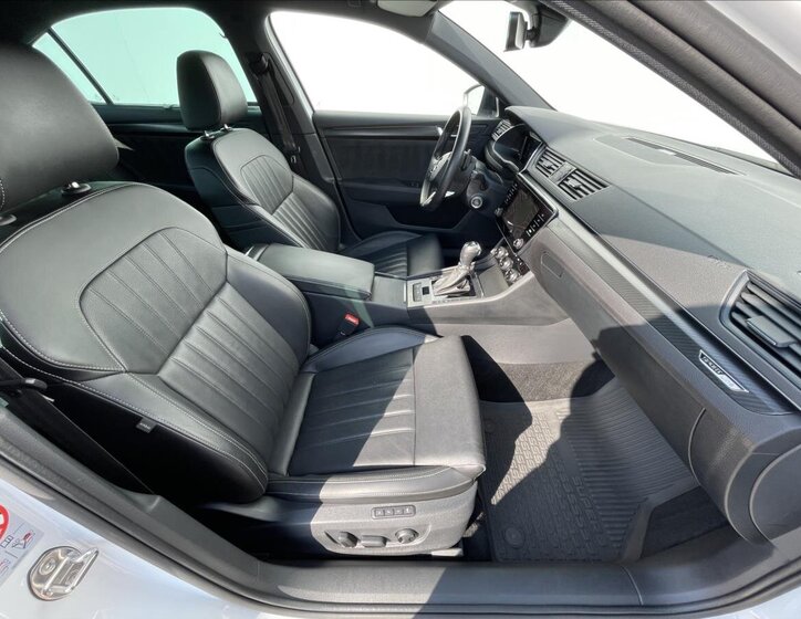 Škoda Superb Liftback 2,0 l 147 kw