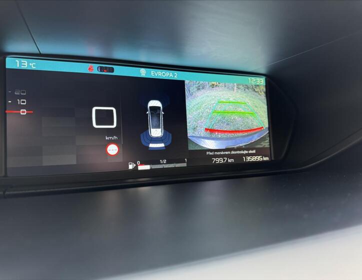 Citroën Grand C4 Picasso 23