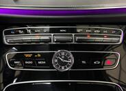 Mercedes-Benz Třídy E 22