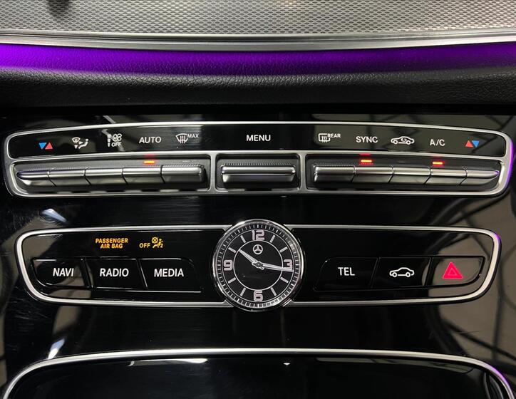 Mercedes-Benz Třídy E 22