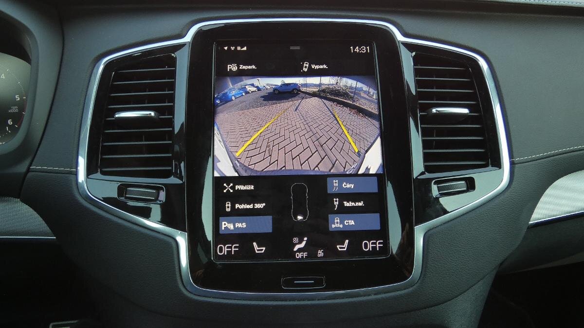 Volvo XC90 SUV / Terénní 2,0 l 173 kw