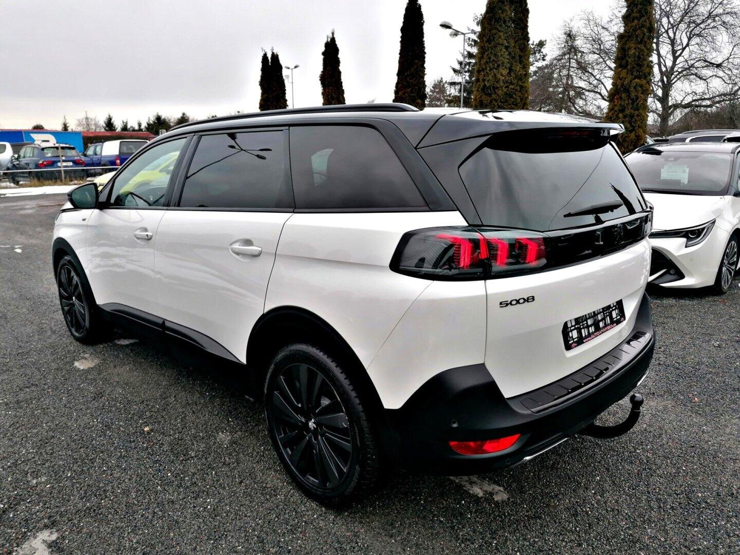 Peugeot 5008 SUV 1,5 l 96 kw