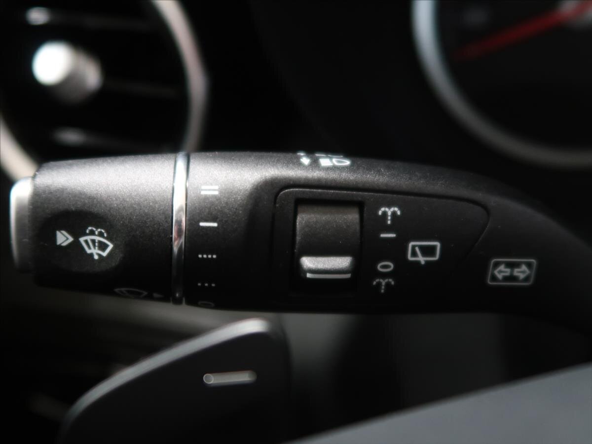 Mercedes-Benz Třídy C Kombi 1,6 l 100 kw