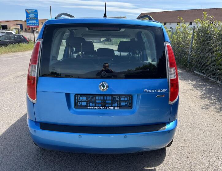 Škoda Roomster 7