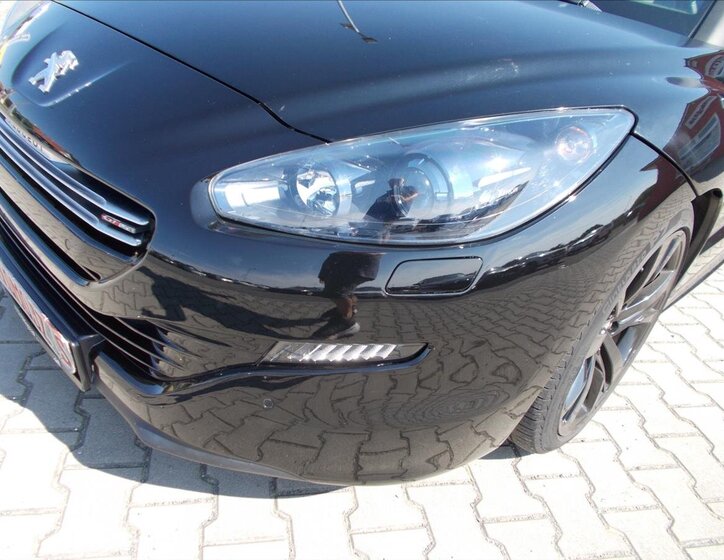 Peugeot RCZ Kupé 1,6 l 147 kw