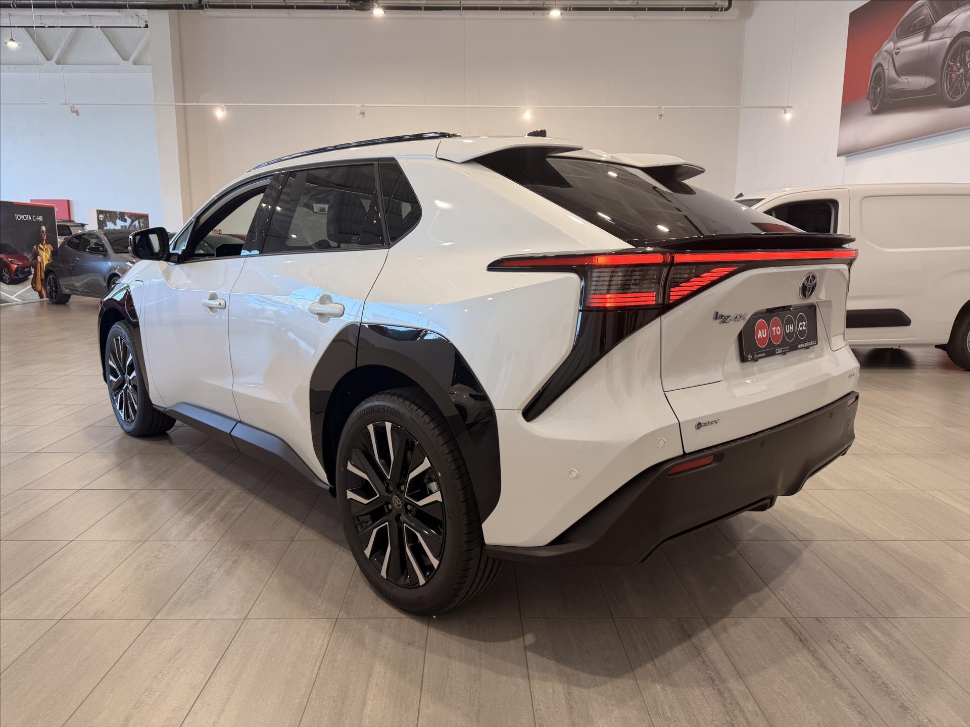 Toyota bZ4X SUV / Terénní 0,0 252 kw
