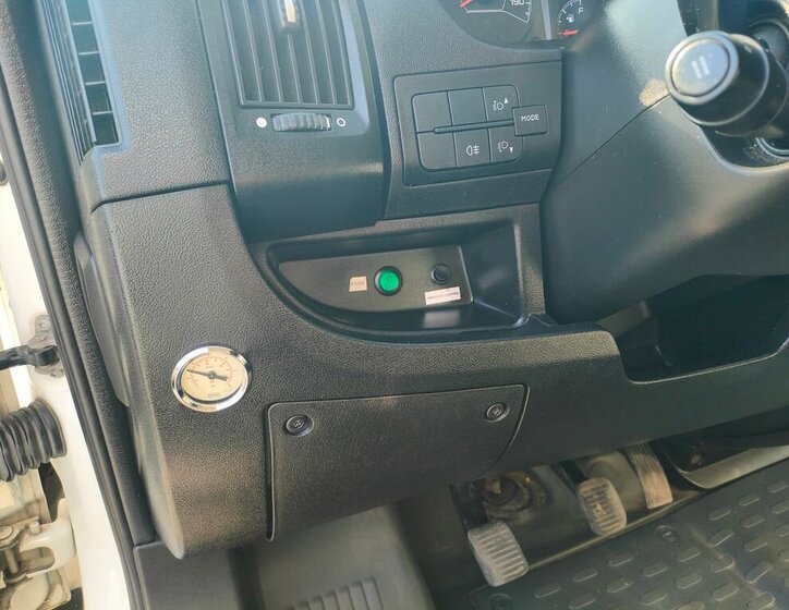 Peugeot Boxer Skříň 3,0 l 130 kw