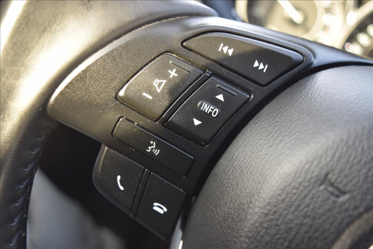 Mazda 6 Kombi 2,0 l 121 kw