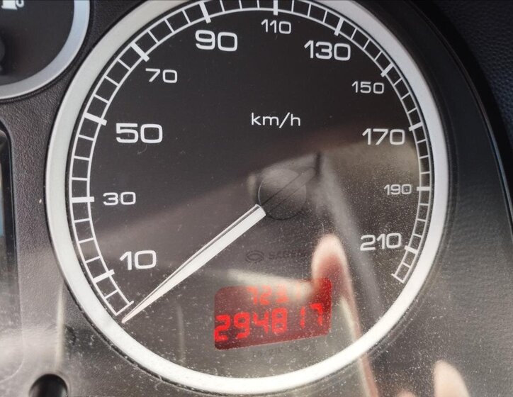 Peugeot 307 Hatchback 1,4 l 55 kw