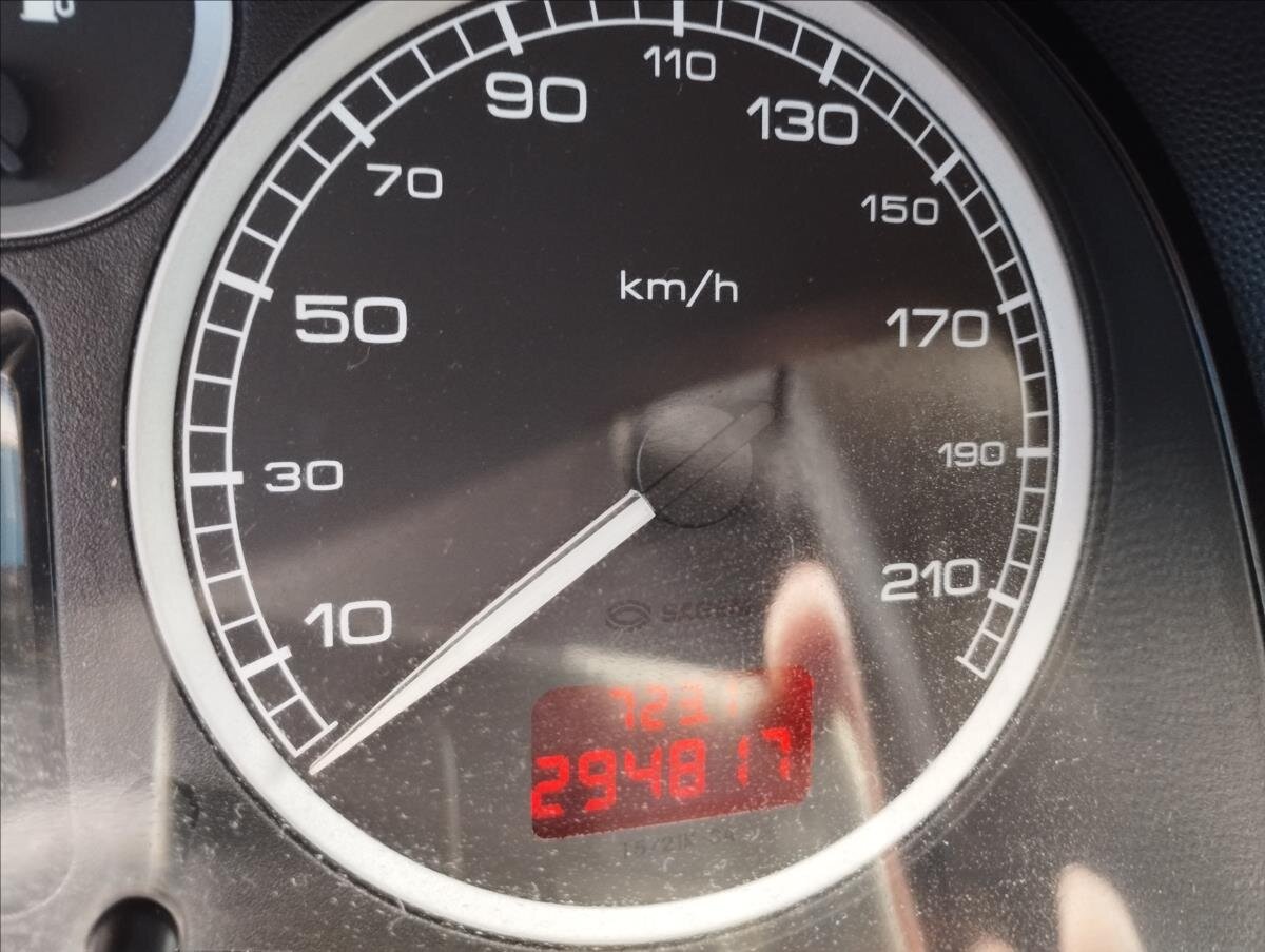 Peugeot 307 Hatchback 1,4 l 55 kw