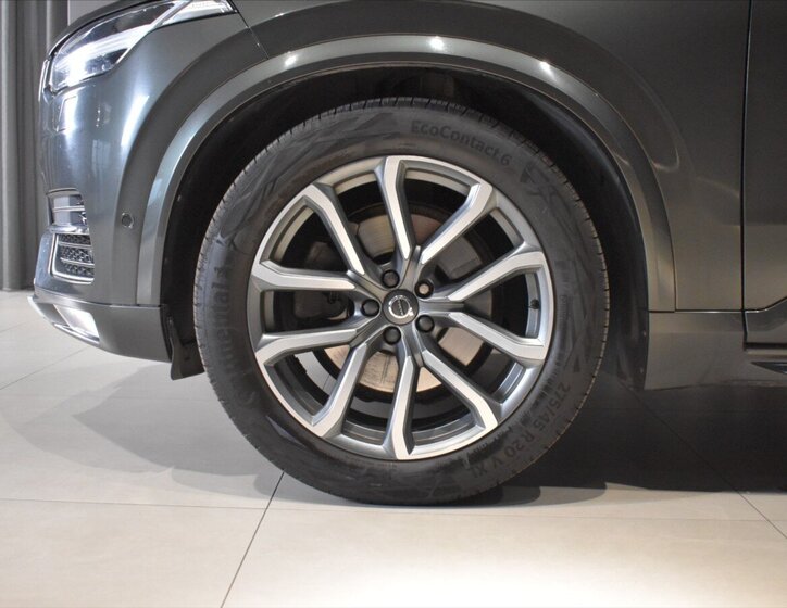 Volvo XC90 SUV / Terénní 2,0 l 177 kw