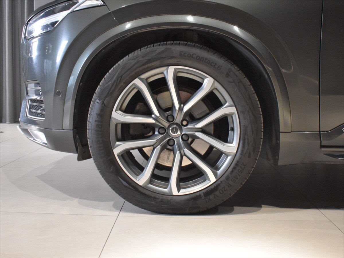 Volvo XC90 SUV / Terénní 2,0 l 177 kw