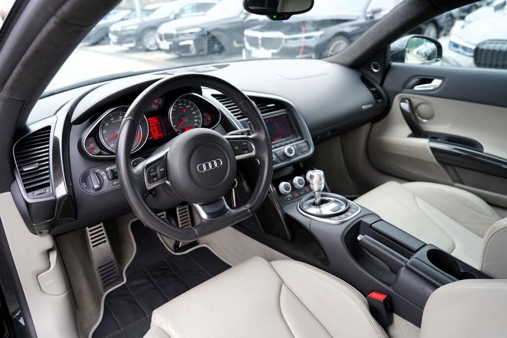 Audi R8 Kupé 4,2 l 309 kw