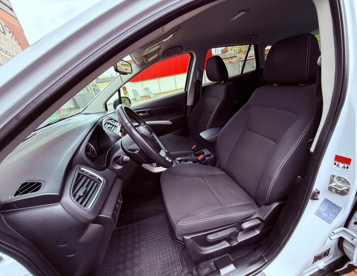 Suzuki SX4 S-Cross SUV / Terénní 1,4 l 103 kw